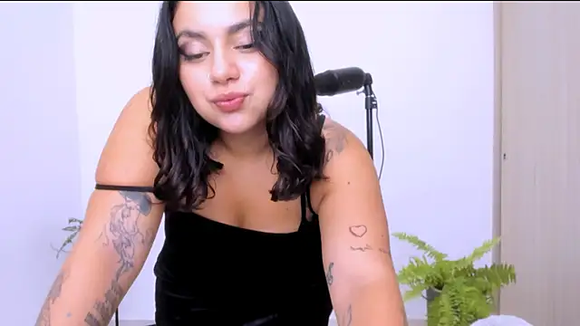susy_angel – Naživo XXX chat
