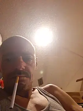 XXX chat uživo modela DaddyAndSplashQueen