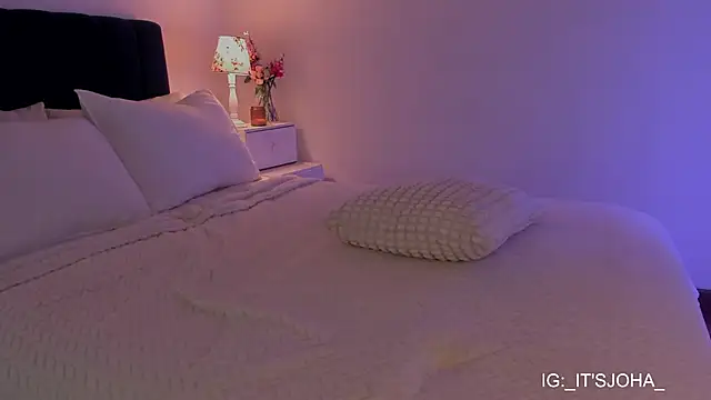 Lovinggirl_ 即時 XXX 聊天