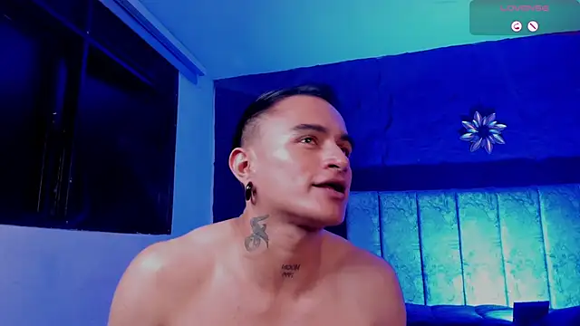 Chat XXX en directo de LiamDeep