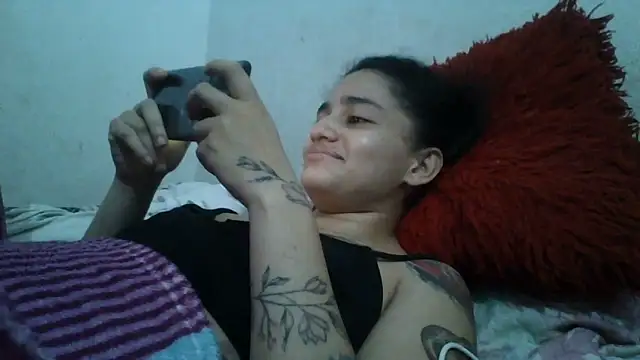 แชท XXX สดของ girl_tits