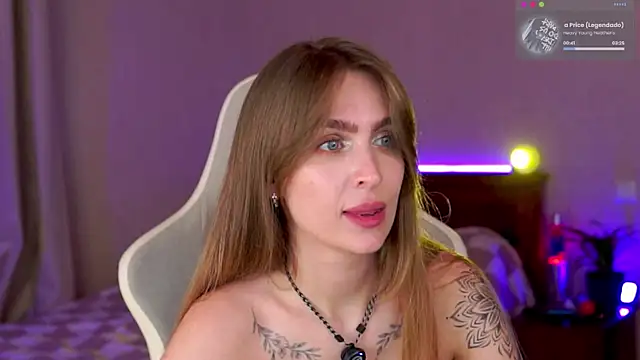 Chat +18 de Kamila_icee ao vivo