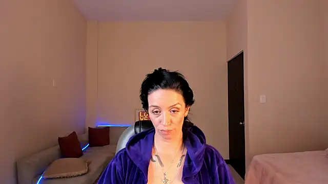 Czat XXX na żywo – Kristen_Garner