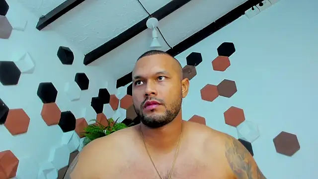 Онлайн чат XXX CharlieGrifinX