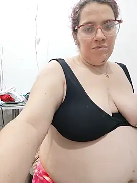 karlythoth@xh Chat XXX live