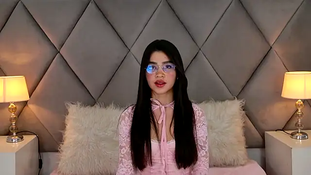 OliviaDiaz's Live XXX Chat