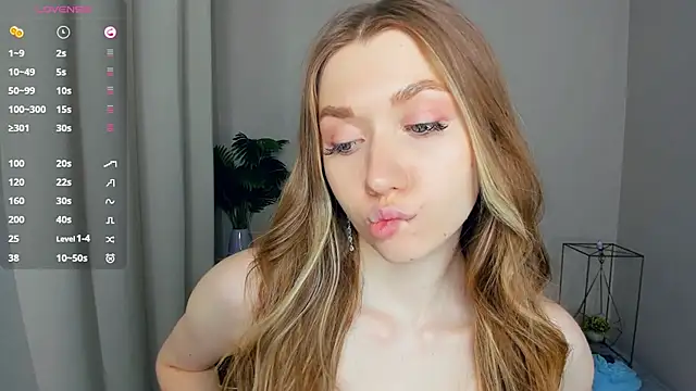 ThanhBuerger's Live XXX Chat