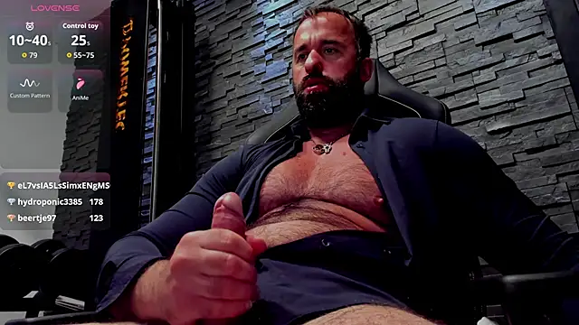 David_Big_Daddy: онлайн-секс-чат