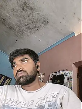 הופעת וובקאם של Harsha_Happy