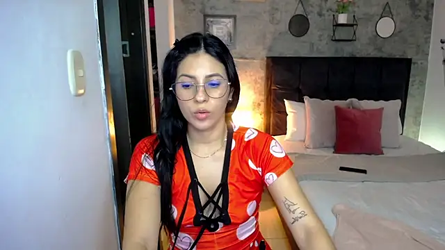 دردشة isa_cruzx الجنسية المباشرة