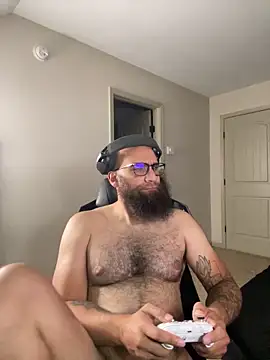 צ'אט XXX בשידור חי של MastaWolfy
