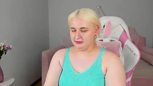 LioraArdyn's Live XXX Chat