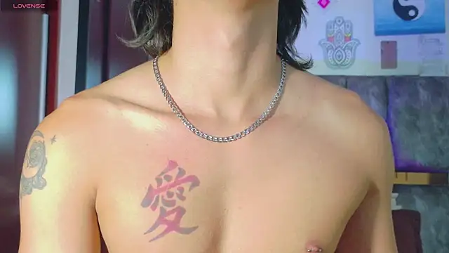 DannyPhantom555 Live XXX Chat