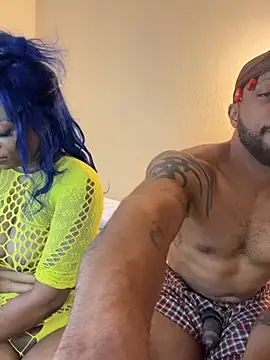 FreakyRu's Live XXX Chat
