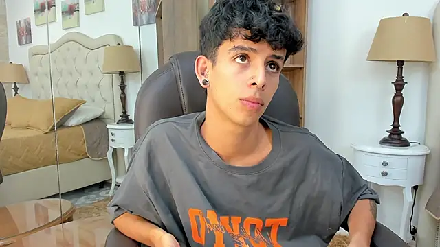 Ibratxandy Chat XXX live