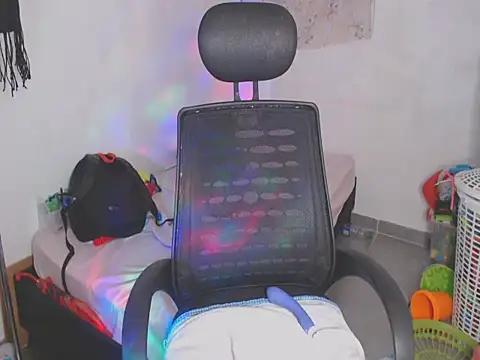צ'אט XXX בשידור חי של shayna_cute