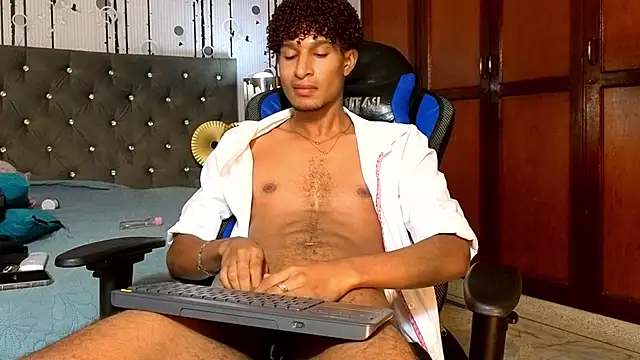 دردشة Alex_Bloom الجنسية المباشرة