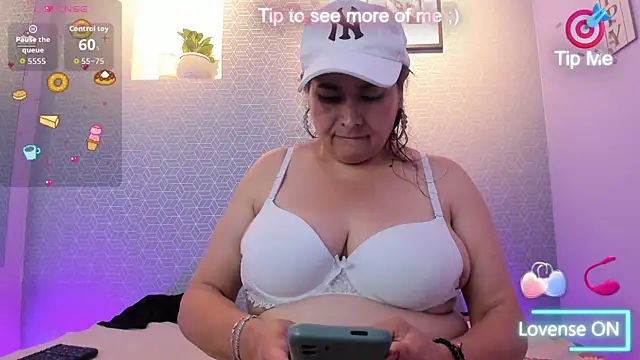Karla_Monroe_ Chat XXX in diretta