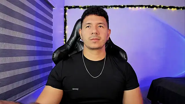ransoj's Live XXX Chat