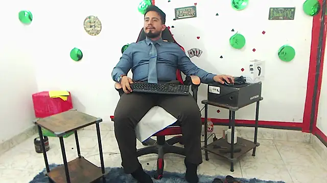 KalethBigDick Live XXX Chat