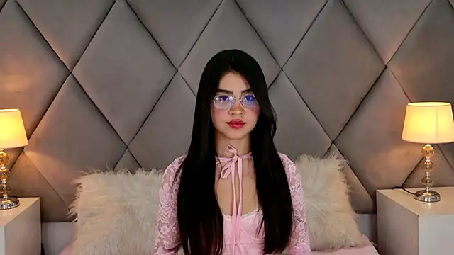 Živý XXX chat OliviaDiaz