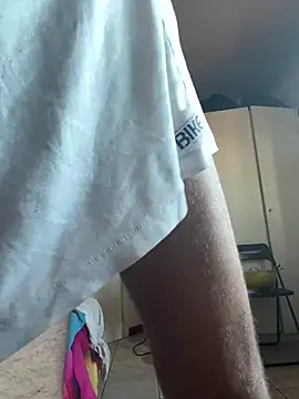 XXX chat uživo modela PierPesaroX