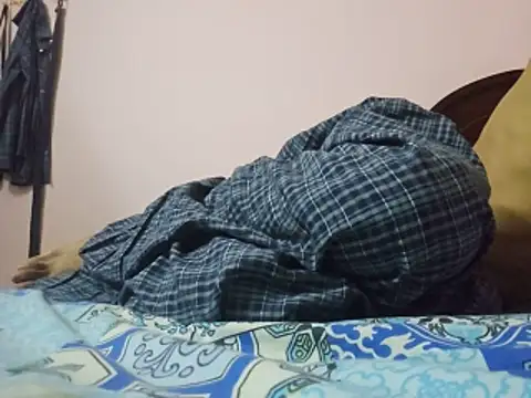 دردشة RikzAdam الجنسية المباشرة