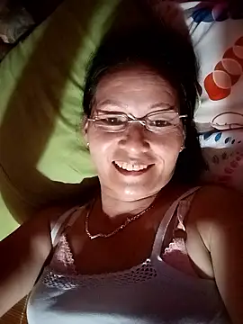 Cucci07 élő XXX-chatje