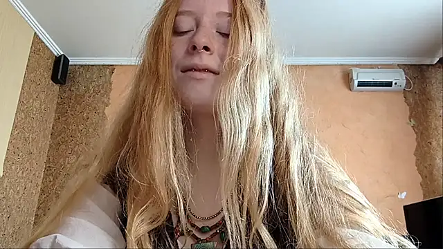 Chat XXX en directo de KateVibe_01