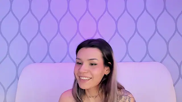 XXX chat uživo modela LenaBranch