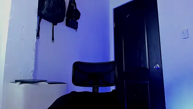 Chat XXX en directo de AlexanderEscobar7