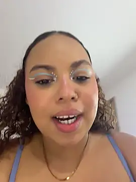 AlesiaCooper's Live XXX Chat