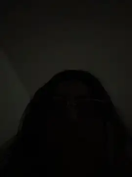 XXX chat uživo modela KaroVelvet