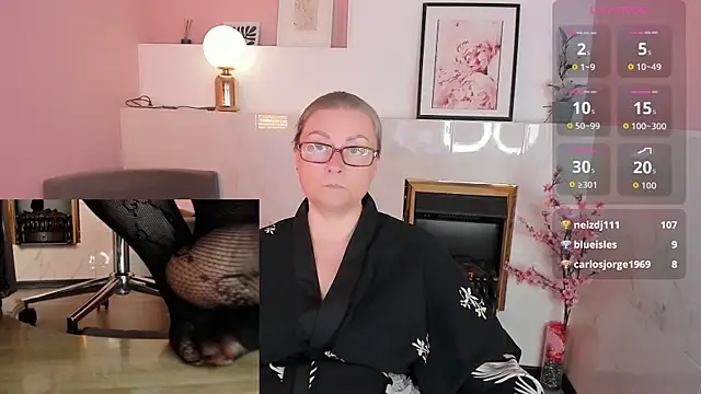 Онлайн чат XXX Alexandra_Kind