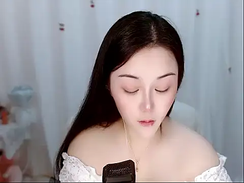 Amy-cnbaby live XXX chat