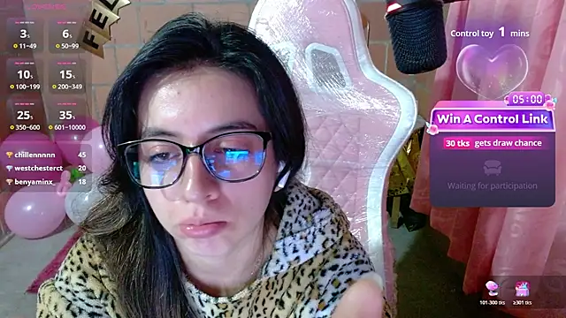 دردشة Maggie_Fox3 الجنسية المباشرة