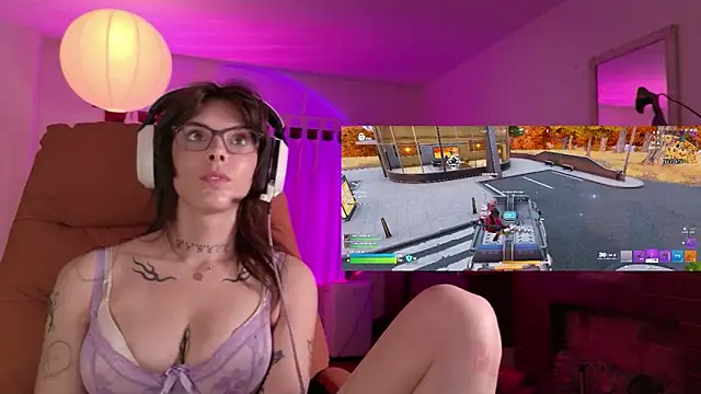 GennaJames Live XXX-chat
