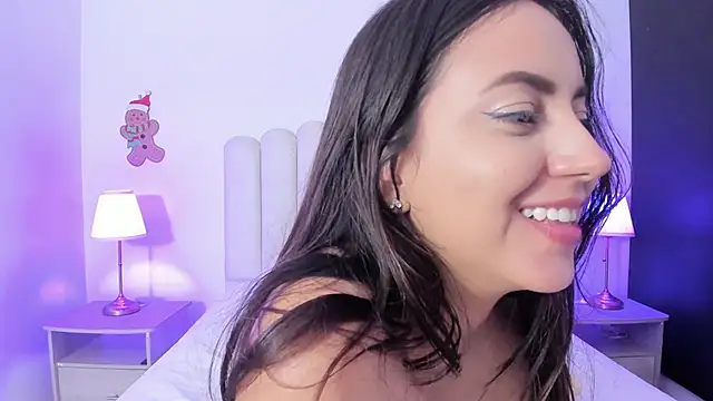 XXX chat uživo modela SofieBunnie