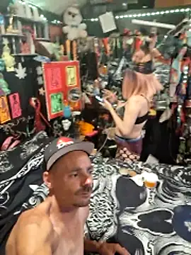 DaddyAndSplashQueen 即時 XXX 聊天
