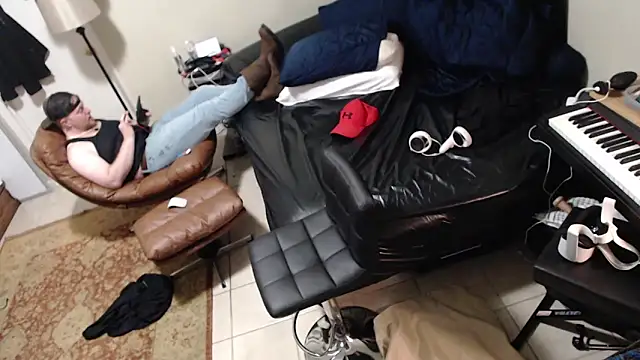 Chat +18 de TXRyan1996 ao vivo