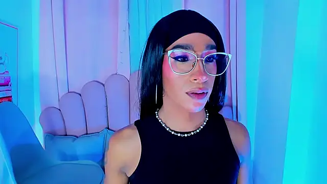 NicoleMadrird's Live XXX Chat