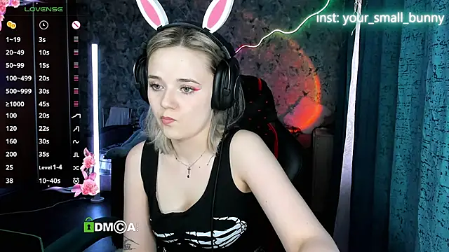 Your_small_bunnyn Live XXX chat