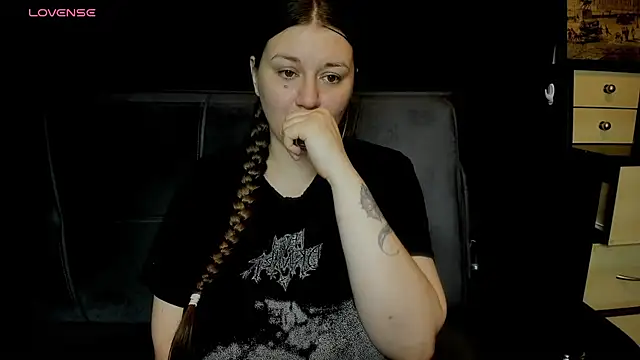 AlisaBacker Chat XXX in diretta