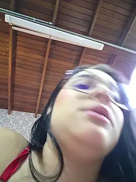 Chat +18 de Allice_Evens ao vivo