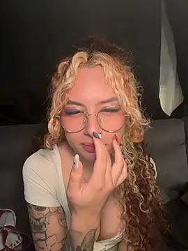 Joyce-fire – Live XXX-chat