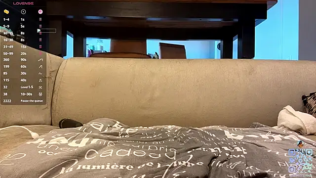 SweetSakuraJane Adlı Modelin Canlı XXX Sohbeti