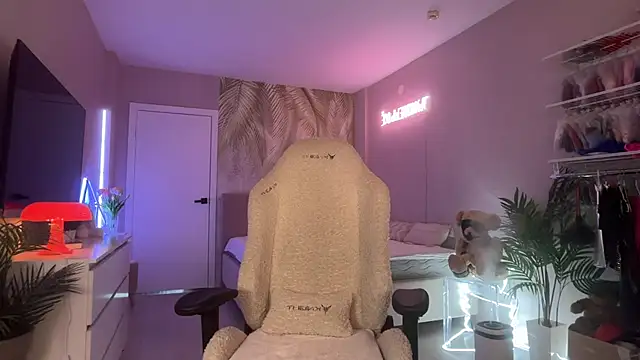 Break-me-Shake-me 라이브 XXX 채팅