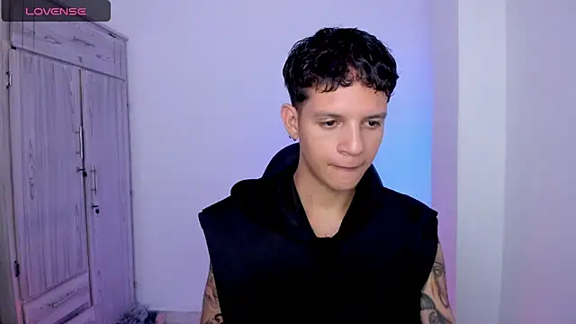 tylernova Obrolan Langsung XXX