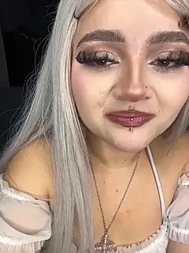 lya_nekko_ লাইভ XXX চ্যাট