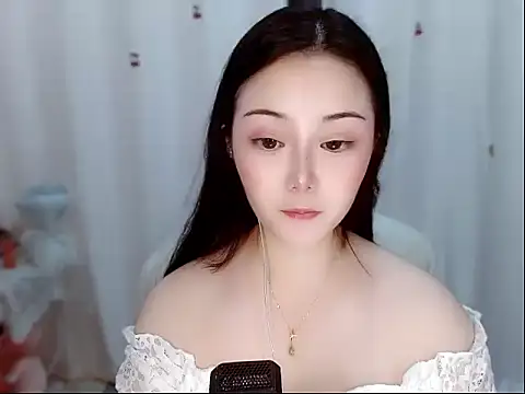 Amy-cnbaby: онлайн-секс-чат